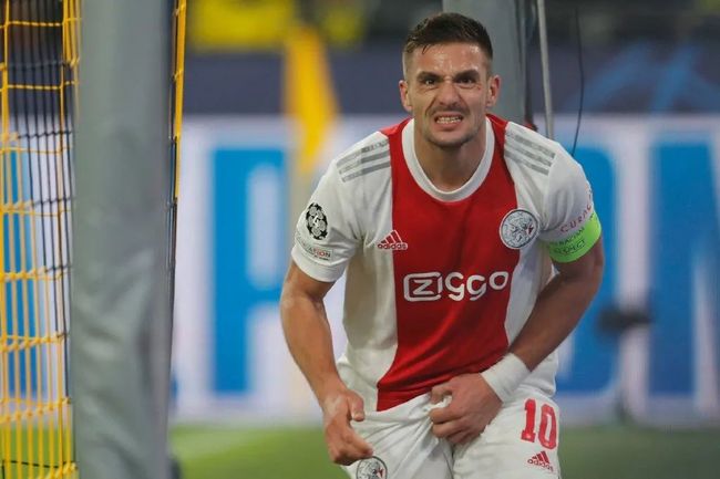 他在对阵河 他在对阵河