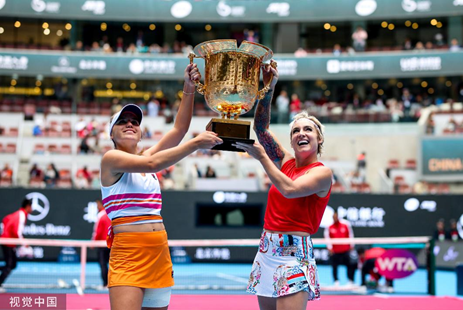 队努力画上 队努力画上